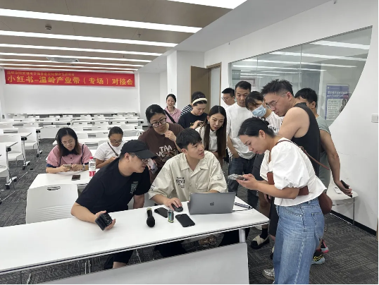 云图片